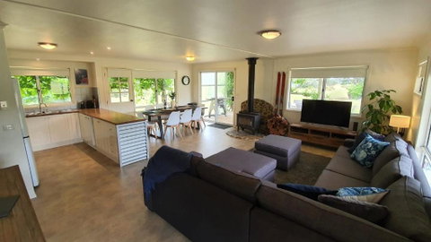 Feathertop Views And Barn - Accommodation Fremantle 2