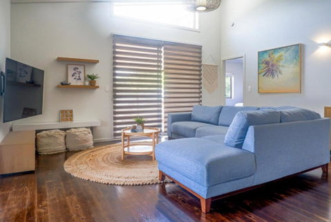 Feel The Magic Of Moffat Steps To The Beach Cafes - Accommodation Fremantle 2