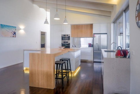 Feel The Magic Of Moffat Steps To The Beach Cafes - Accommodation Fremantle 3