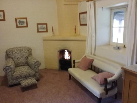Fernbrook Cottage - Accommodation Fremantle 3