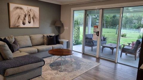 Fig Tree Farm B&B Highvale-Farmstay Near Brisbane! - Accommodation Fremantle 2