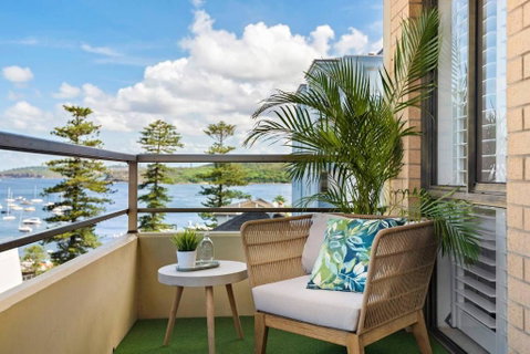 Fine Pine - Beachside Lifestyle With Two Balconies - Accommodation Fremantle 0