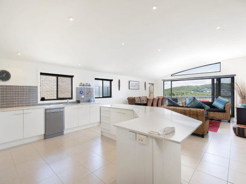 Fingal Surf And Sand Pacific Drive 14A - Accommodation Fremantle 2