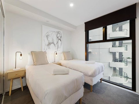 First Light Mooloolaba Apt 804 - Accommodation Fremantle 3
