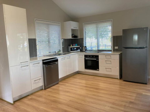 Flame Tree Chalet - Accommodation Fremantle 4
