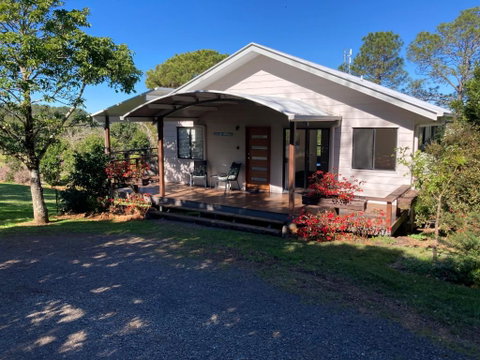 Flame Tree Chalet - Accommodation Fremantle 0