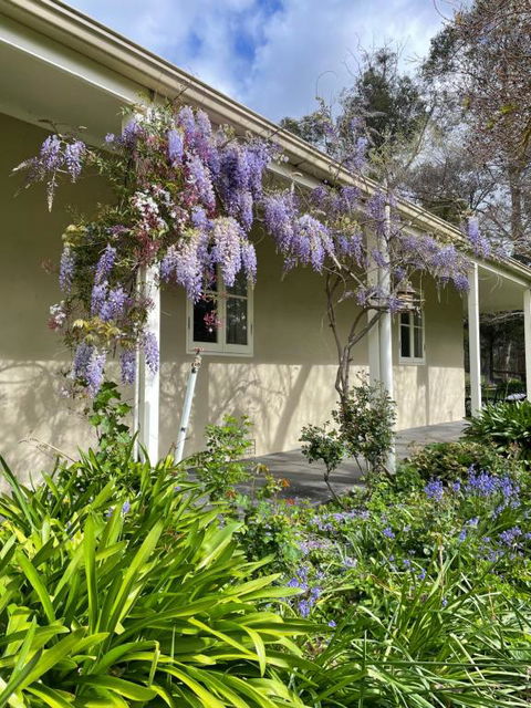 Fleetwood Cottage Bed And Breakfast - Accommodation Fremantle 4