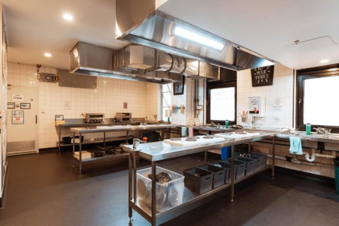 Flinders Backpackers - Accommodation Fremantle 4