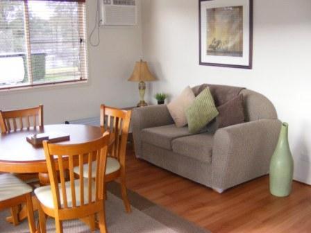 Fossickers Tourist Park - Accommodation Fremantle 2