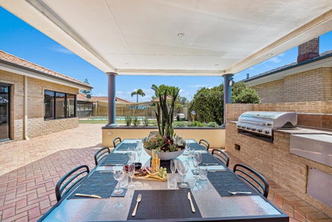 Fun In The Sun Pool Bliss & Ocean Views - Accommodation Fremantle 1