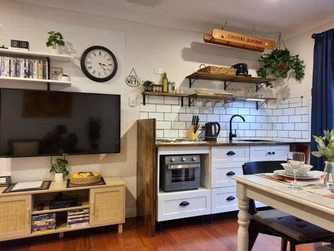 Frostwood House - Accommodation Fremantle 2