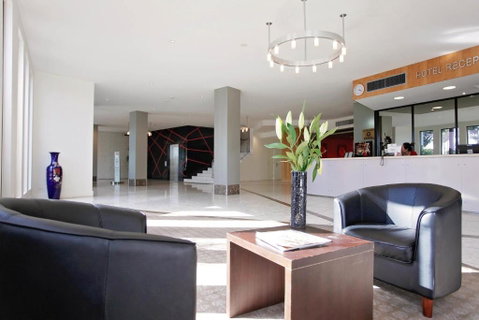 Golden Pebble Hotel - Accommodation Fremantle 4