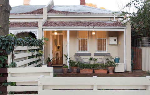 Gorgeous Subiaco Cottage - Accommodation Fremantle 0