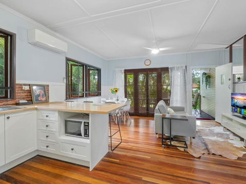 Great Value 3BD House At A Convenient Location - Accommodation Fremantle 0