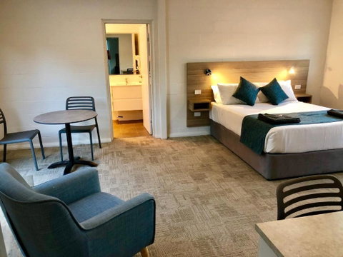 Gundagai Tourist Suites - Accommodation Fremantle 2