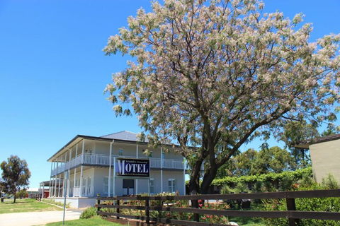Harden Country Motel - Accommodation Fremantle 0