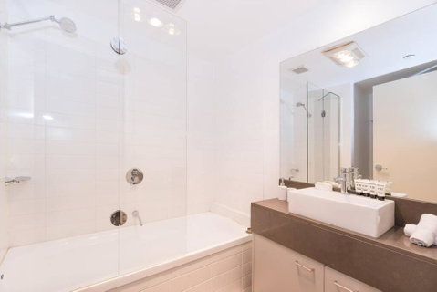 Harp Haven - Contemporary In Suburban Tree Lined Kew - Accommodation Fremantle 3