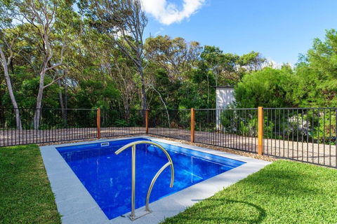 Ibis 9 House - Accommodation Fremantle 2