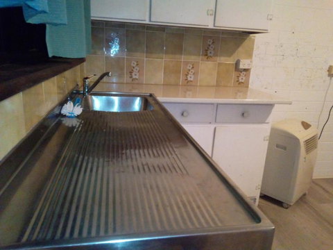 Homestay Upon Kenwick Station - Accommodation Fremantle 1