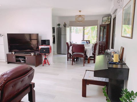 Home Away From Home-(Room1) - Accommodation Fremantle 0