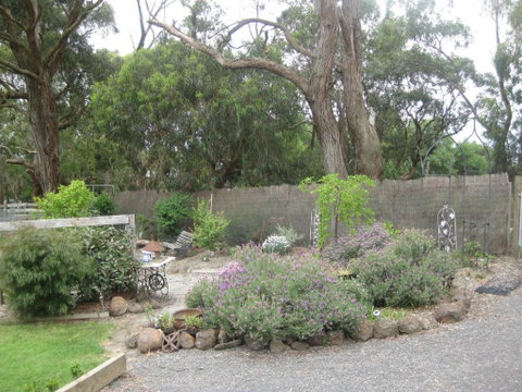 Honeyeater Cottage - Accommodation Fremantle 0