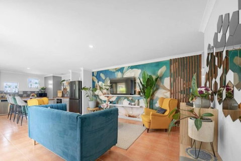 House In Ellenbrook - Accommodation Fremantle 0