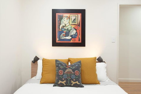 Huge 3 Bed Camperdown Garden Apt W Parking Aircon - Accommodation Fremantle 3