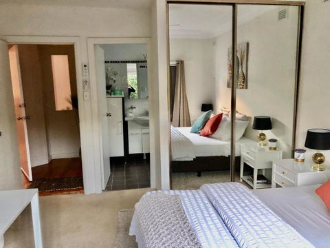 Hotel Style Monterey Guest Studio Near Hospitals, Beach And Airport - Accommodation Fremantle 1