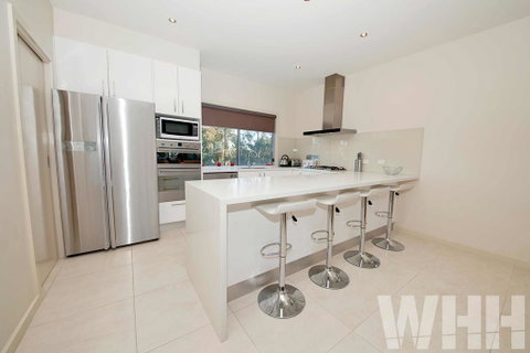Adelphi Views On Luton - Woodlands - Accommodation Fremantle 1