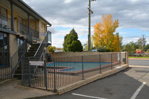 Adrian Motel - Accommodation Fremantle 0