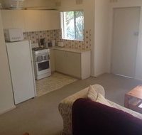 Affordable comfortable Inglewood apartmentPool - Accommodation Fremantle