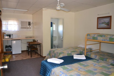 Affordable Gold City Motel - Accommodation Fremantle 2