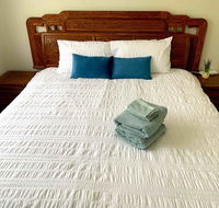 AHA Family Holiday House with Huge Backyard - Accommodation Fremantle