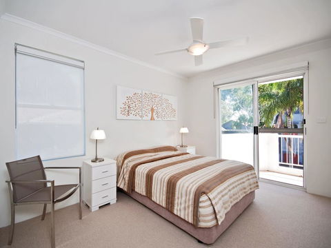 Albacore, Unit 5/12 Ondine Close - Accommodation Fremantle 2