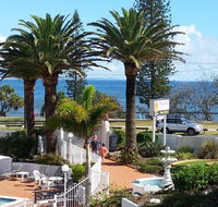 Alex Headland Beachfront - Accommodation Fremantle