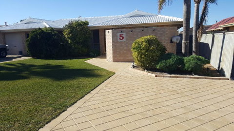 Alexander Drive B & B - Accommodation Fremantle 2