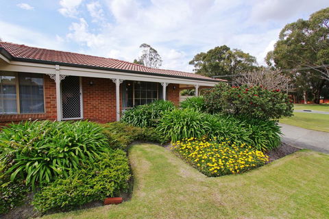 Alexandra Villa - Accommodation Fremantle 2