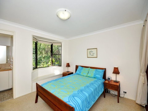 All Decked Out - Pet Friendly - Accommodation Fremantle 3