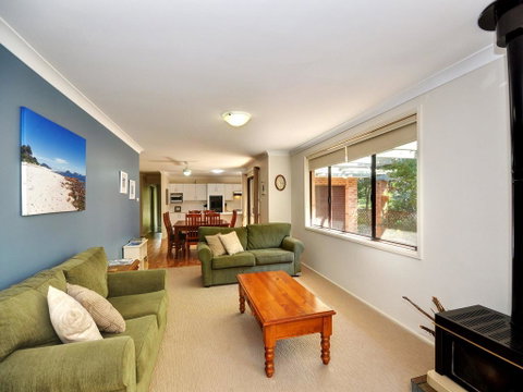 All Decked Out - Pet Friendly - Accommodation Fremantle 1