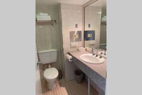 All In 500 Aud Weekly Beachfront The STRAND Studio Apartment - Accommodation Fremantle 2