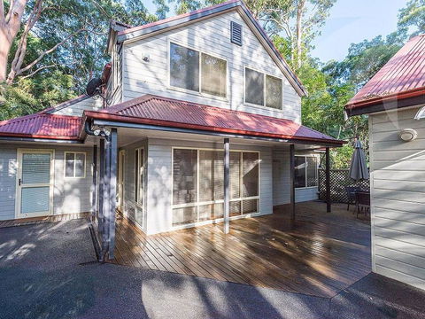 Allawah - Accommodation Fremantle 3