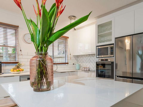 Allawah Palms Villa - Accommodation Fremantle 3