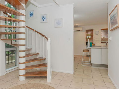 Allawah Palms Villa - Accommodation Fremantle 2