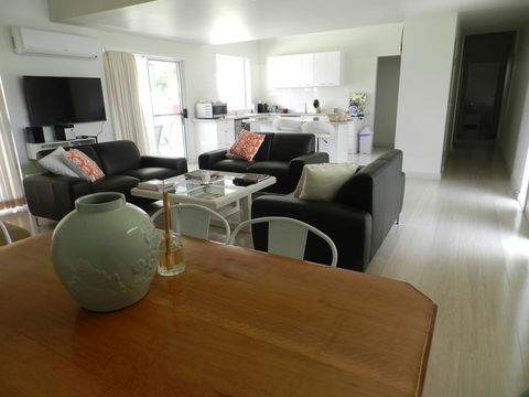 Almas Cottage - Accommodation Fremantle 0