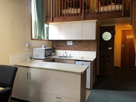 Alpine Gables 33 - Accommodation Fremantle 3