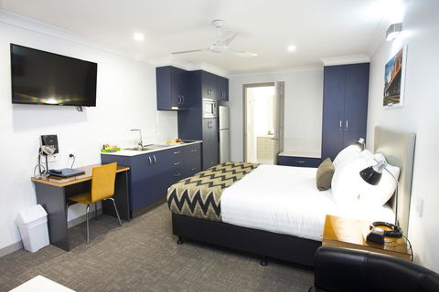 Altitude Motel Apartments - Accommodation Fremantle 3