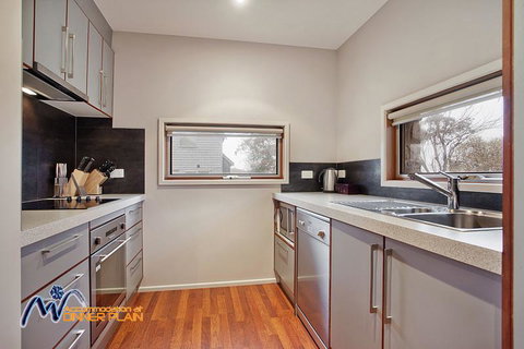 Alyeska - Accommodation Fremantle 3