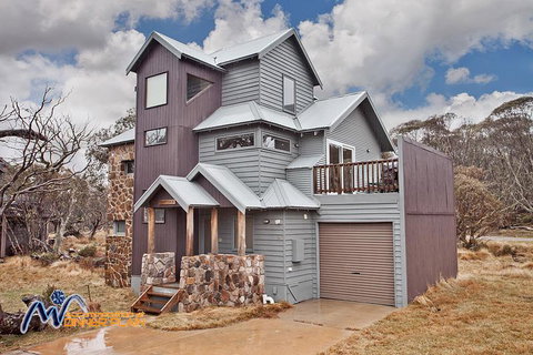 Alyeska - Accommodation Fremantle 0