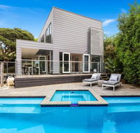 Amalfi Dream - Luxury Villa with Pool and Spa walk to beach and shops - Accommodation Fremantle