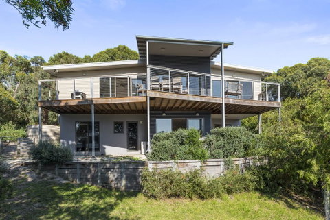 Amaroo - Accommodation Fremantle 0